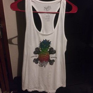 Junior's tank top